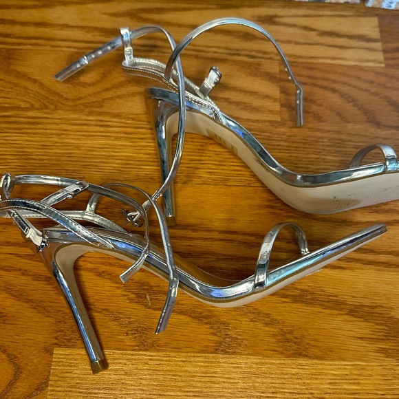 NWOT Steve Madden Theresa High Heel Strappy Open Toe Dress Sandal - Picture 4 of 5